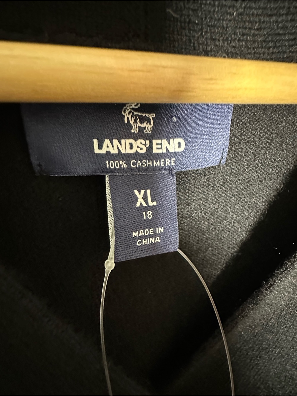 Lands' End 100% Cashmere Sweater Womens XL Black V Neck Luxury Knit NWT - Picture 4 of 5